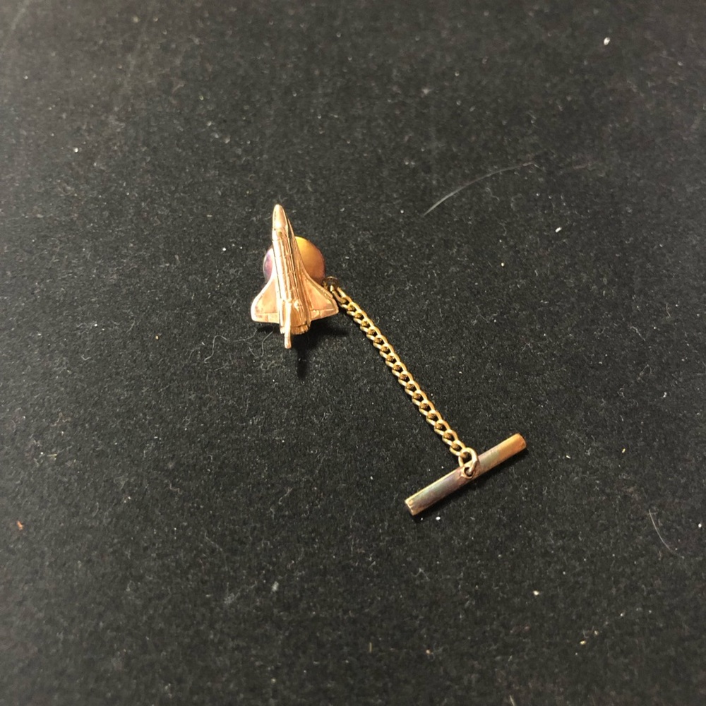 FINAL SALE LEAVING CLOSET 
NASA Space Shuttle vintage goldtone tie tack pin